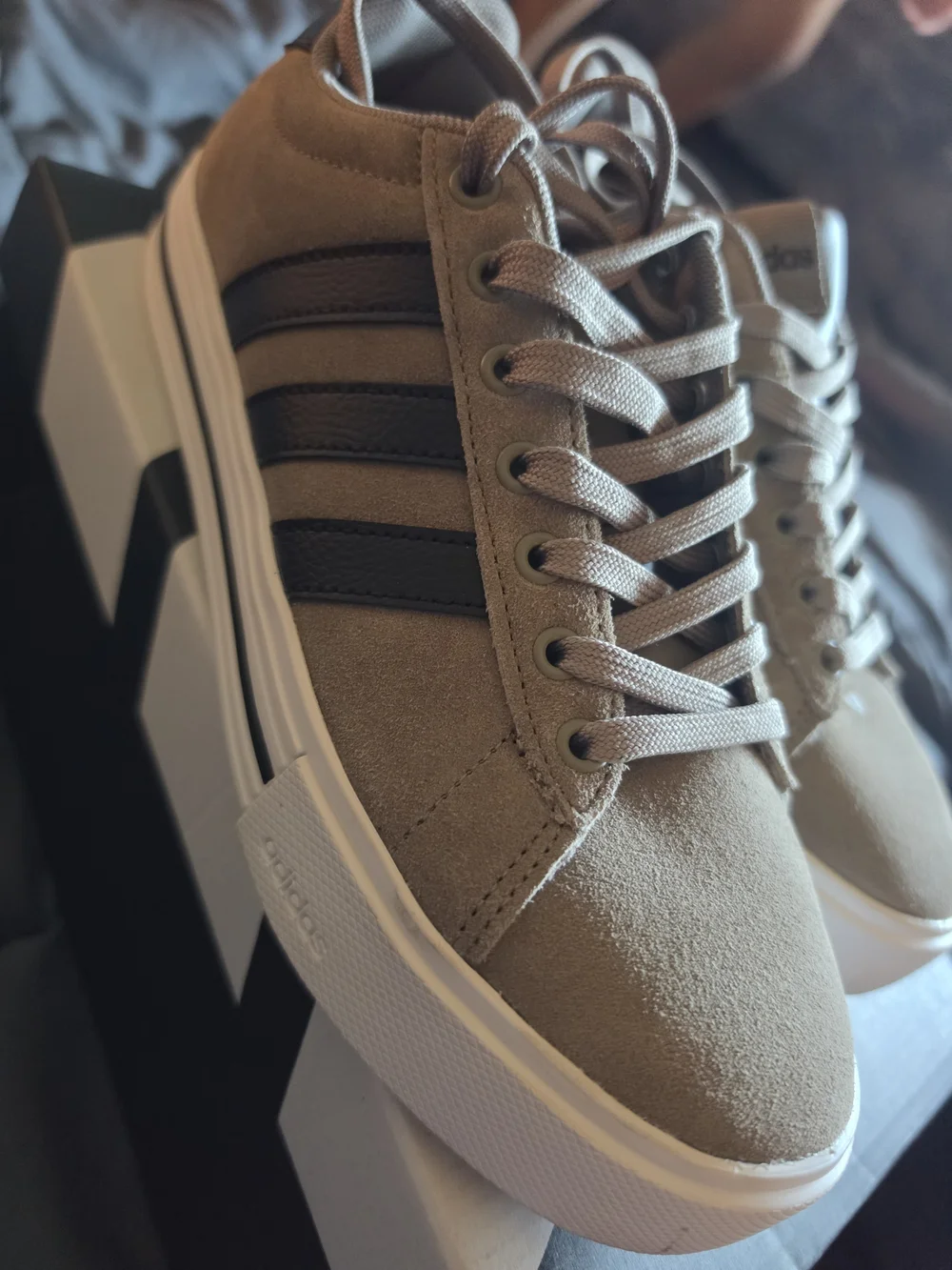 adidas Men’s Gray Suede Low-Top Sneakers with Black Stripes
